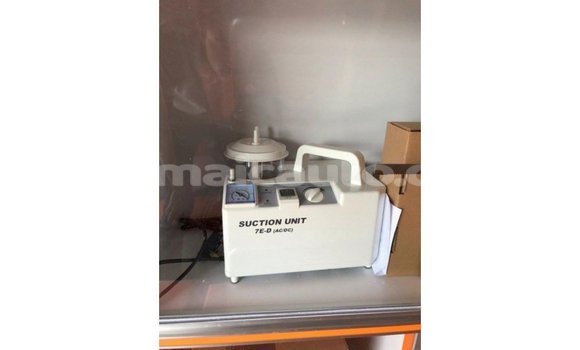 Buy Import Toyota Hiace White Car in Import - Dubai in Clarendon Buy Import Toyota Hiace White Car in Import - Dubai in Clarendon