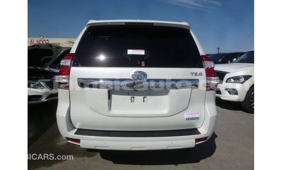 Buy Import Toyota Prado White Car in Import - Dubai in Clarendon Buy Import Toyota Prado White Car in Import - Dubai in Clarendon
