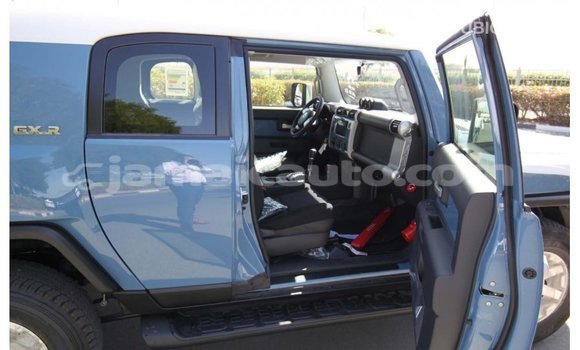 Buy Import Toyota FJ Cruiser Blue Car in Import - Dubai in Clarendon Buy Import Toyota FJ Cruiser Blue Car in Import - Dubai in Clarendon