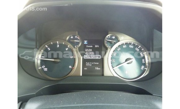 Buy Import Toyota Prado White Car in Import - Dubai in Clarendon Buy Import Toyota Prado White Car in Import - Dubai in Clarendon