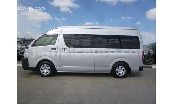 Buy Import Toyota Hiace Other Car in Import - Dubai in Clarendon Buy Import Toyota Hiace Other Car in Import - Dubai in Clarendon
