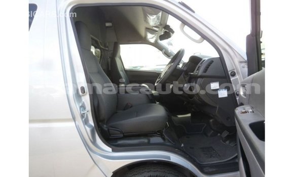 Buy Import Toyota Hiace Other Car in Import - Dubai in Clarendon Buy Import Toyota Hiace Other Car in Import - Dubai in Clarendon