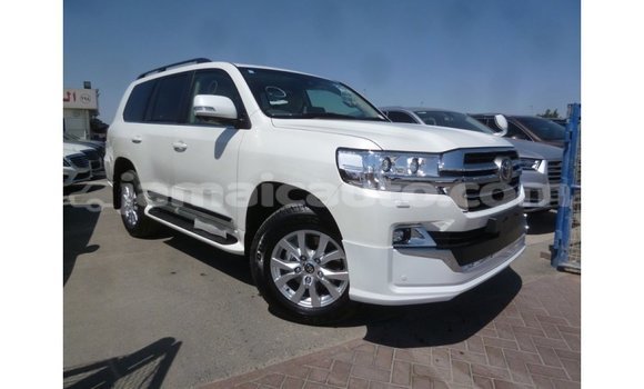 Buy Import Toyota Land Cruiser White Car in Import - Dubai in Clarendon Buy Import Toyota Land Cruiser White Car in Import - Dubai in Clarendon