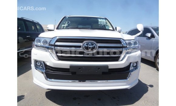 Buy Import Toyota Land Cruiser White Car in Import - Dubai in Clarendon Buy Import Toyota Land Cruiser White Car in Import - Dubai in Clarendon