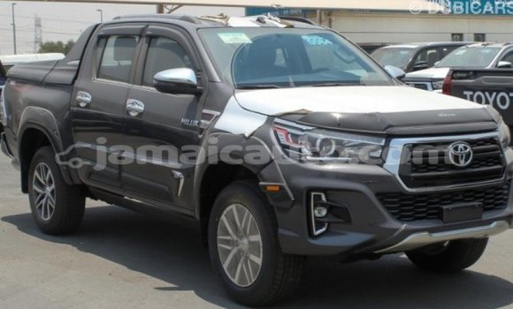 Buy Import Toyota Hilux Other Car in Import - Dubai in Clarendon Buy Import Toyota Hilux Other Car in Import - Dubai in Clarendon