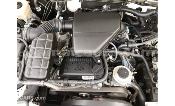 Buy Import Toyota Prado White Car in Import - Dubai in Clarendon Buy Import Toyota Prado White Car in Import - Dubai in Clarendon