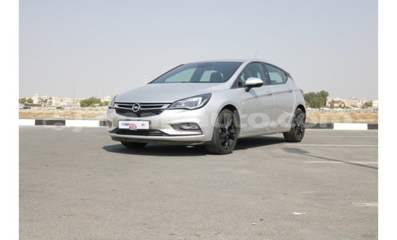 Buy Import Opel Astra White Car in Import - Dubai in Clarendon