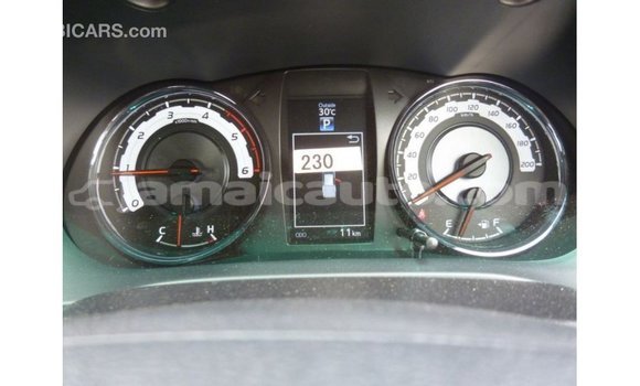 Buy Import Toyota Hilux White Car in Import - Dubai in Clarendon Buy Import Toyota Hilux White Car in Import - Dubai in Clarendon