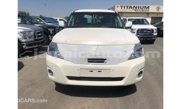 Acheter Import Voiture Nissan Patrol Blanc à Import - Dubai, Clarendon Acheter Import Voiture Nissan Patrol Blanc à Import - Dubai, Clarendon