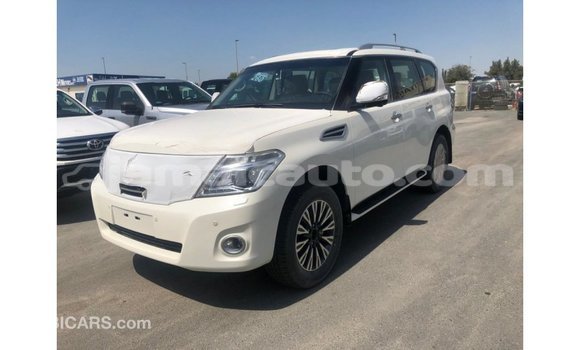 Acheter Import Voiture Nissan Patrol Blanc à Import - Dubai, Clarendon Acheter Import Voiture Nissan Patrol Blanc à Import - Dubai, Clarendon