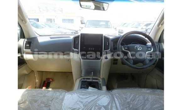 Buy Import Toyota Land Cruiser White Car in Import - Dubai in Clarendon Buy Import Toyota Land Cruiser White Car in Import - Dubai in Clarendon