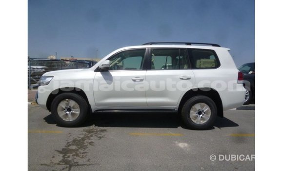 Buy Import Toyota Land Cruiser White Car in Import - Dubai in Clarendon Buy Import Toyota Land Cruiser White Car in Import - Dubai in Clarendon