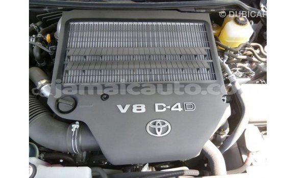 Buy Import Toyota Land Cruiser White Car in Import - Dubai in Clarendon Buy Import Toyota Land Cruiser White Car in Import - Dubai in Clarendon