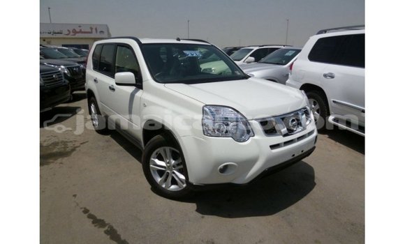 Buy Import Nissan Evalia White Truck in Import - Dubai in Clarendon