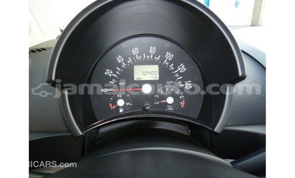 Buy Import Volkswagen Beetle White Car in Import - Dubai in Clarendon Buy Import Volkswagen Beetle White Car in Import - Dubai in Clarendon