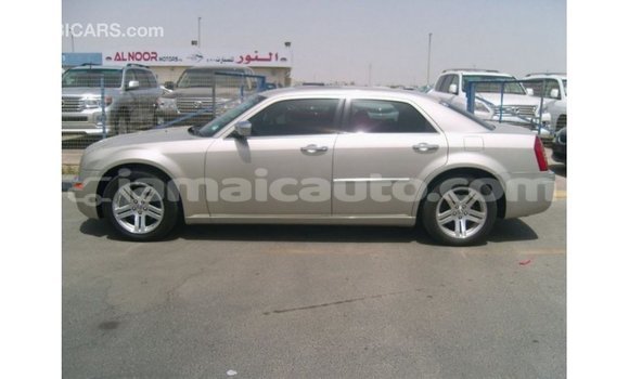 Buy Import Chrysler 300 Beige Car in Import - Dubai in Clarendon Buy Import Chrysler 300 Beige Car in Import - Dubai in Clarendon