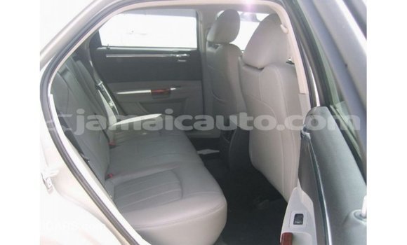 Buy Import Chrysler 300 Beige Car in Import - Dubai in Clarendon Buy Import Chrysler 300 Beige Car in Import - Dubai in Clarendon