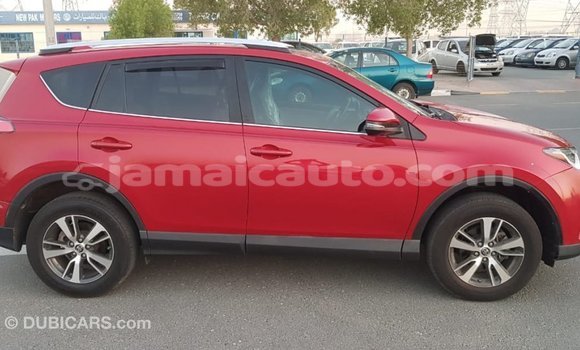 Acheter Import Utilitaire Toyota HiAce Rouge à Import - Dubai, Clarendon Acheter Import Utilitaire Toyota HiAce Rouge à Import - Dubai, Clarendon