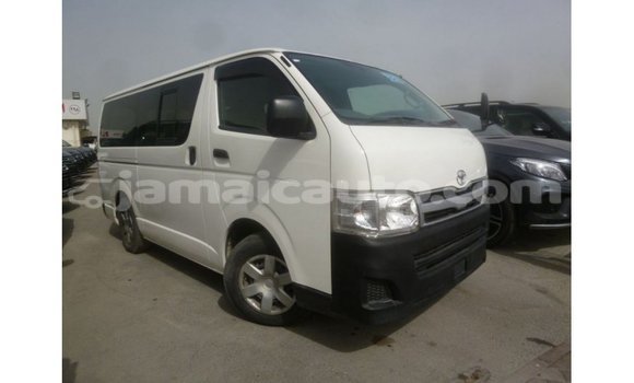 Buy Import Toyota Hiace White Car in Import - Dubai in Clarendon Buy Import Toyota Hiace White Car in Import - Dubai in Clarendon