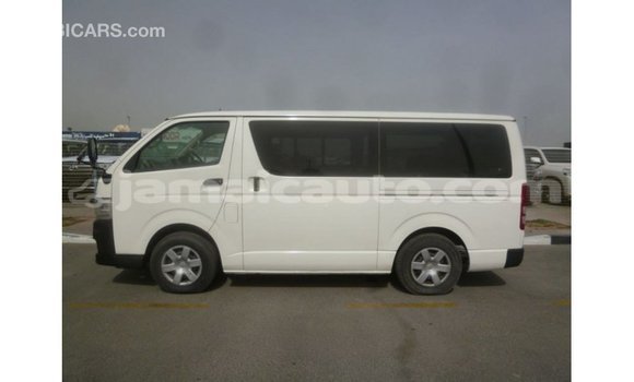 Buy Import Toyota Hiace White Car in Import - Dubai in Clarendon Buy Import Toyota Hiace White Car in Import - Dubai in Clarendon