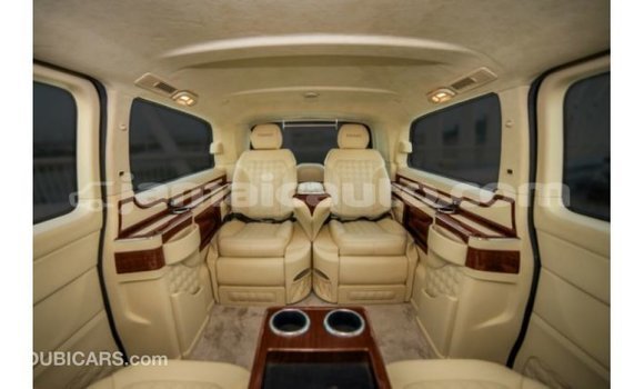 Buy Import Mercedes-Benz 250 Black Car in Import - Dubai in Clarendon