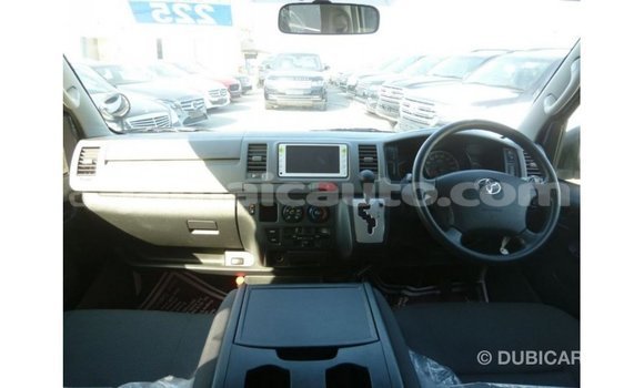 Buy Import Toyota Hiace White Car in Import - Dubai in Clarendon Buy Import Toyota Hiace White Car in Import - Dubai in Clarendon