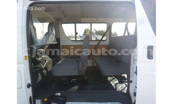 Buy Import Toyota Hiace White Car in Import - Dubai in Clarendon Buy Import Toyota Hiace White Car in Import - Dubai in Clarendon