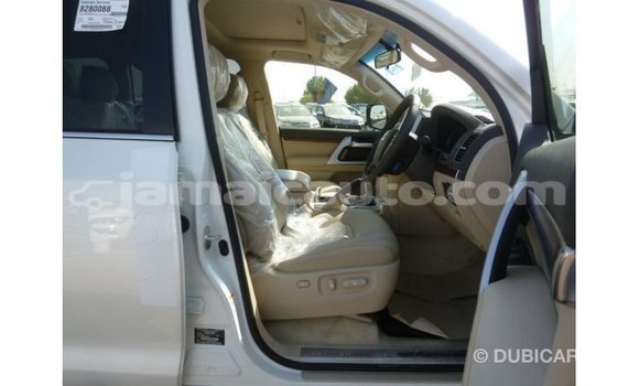 Buy Import Toyota Land Cruiser White Car in Import - Dubai in Clarendon Buy Import Toyota Land Cruiser White Car in Import - Dubai in Clarendon