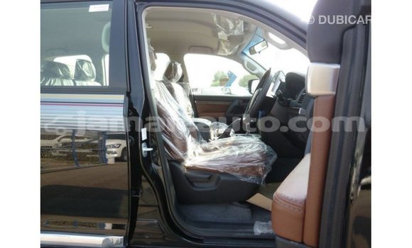 Buy Import Toyota Land Cruiser Black Car in Import - Dubai in Clarendon Buy Import Toyota Land Cruiser Black Car in Import - Dubai in Clarendon