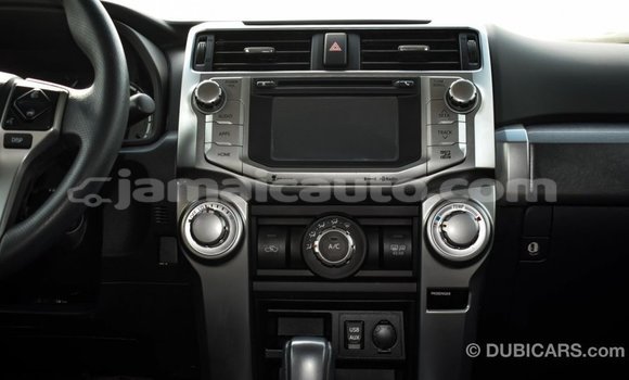 Acheter Import Utilitaire Toyota HiAce Autre à Import - Dubai, Clarendon Acheter Import Utilitaire Toyota HiAce Autre à Import - Dubai, Clarendon