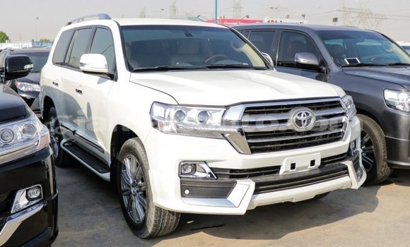 Buy Import Toyota Land Cruiser White Car in Import - Dubai in Clarendon Buy Import Toyota Land Cruiser White Car in Import - Dubai in Clarendon