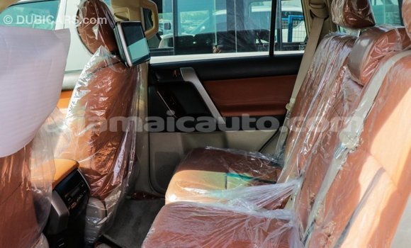 Acheter Import Voiture Toyota Prado Rouge à Import - Dubai, Clarendon Acheter Import Voiture Toyota Prado Rouge à Import - Dubai, Clarendon