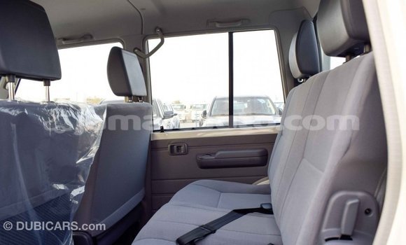 Buy Import Toyota Land Cruiser White Car in Import - Dubai in Clarendon Buy Import Toyota Land Cruiser White Car in Import - Dubai in Clarendon