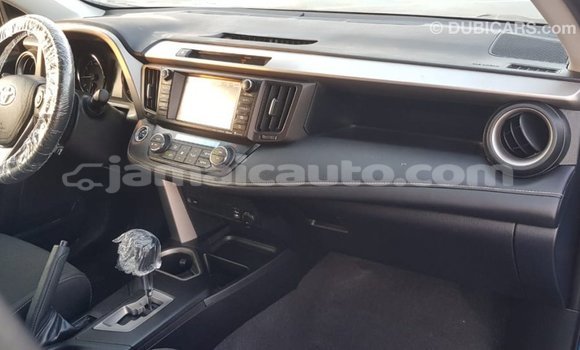 Acheter Import Utilitaire Toyota HiAce Bleu à Import - Dubai, Clarendon Acheter Import Utilitaire Toyota HiAce Bleu à Import - Dubai, Clarendon