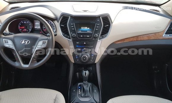 Acheter Import Voiture Hyundai Santa Fe Autre à Import - Dubai, Clarendon Acheter Import Voiture Hyundai Santa Fe Autre à Import - Dubai, Clarendon