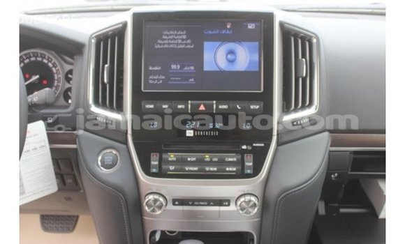 Buy Import Toyota Land Cruiser White Car in Import - Dubai in Clarendon Buy Import Toyota Land Cruiser White Car in Import - Dubai in Clarendon