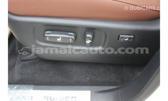 Buy Import Toyota Land Cruiser White Car in Import - Dubai in Clarendon Buy Import Toyota Land Cruiser White Car in Import - Dubai in Clarendon