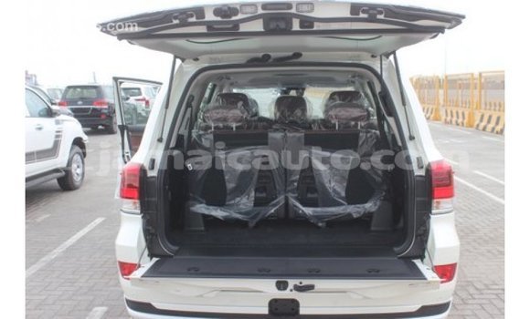 Buy Import Toyota Land Cruiser White Car in Import - Dubai in Clarendon Buy Import Toyota Land Cruiser White Car in Import - Dubai in Clarendon