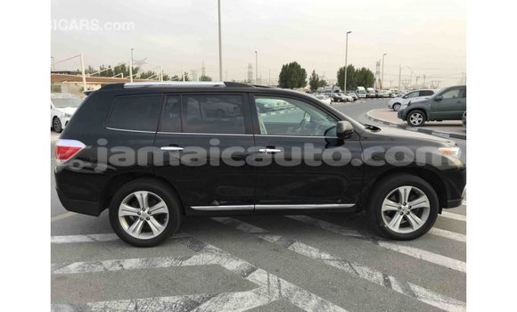 Acheter Import Voiture Toyota Highlander Noir à Import - Dubai, Clarendon Acheter Import Voiture Toyota Highlander Noir à Import - Dubai, Clarendon