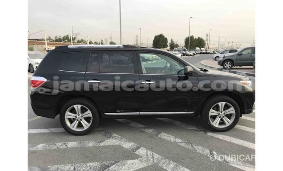 Acheter Import Voiture Toyota Highlander Noir à Import - Dubai, Clarendon Acheter Import Voiture Toyota Highlander Noir à Import - Dubai, Clarendon