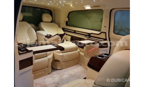 Buy Import Mercedes-Benz 250 Black Car in Import - Dubai in Clarendon Buy Import Mercedes-Benz 250 Black Car in Import - Dubai in Clarendon