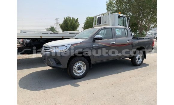 Buy Import Toyota Hilux Other Car in Import - Dubai in Clarendon Buy Import Toyota Hilux Other Car in Import - Dubai in Clarendon