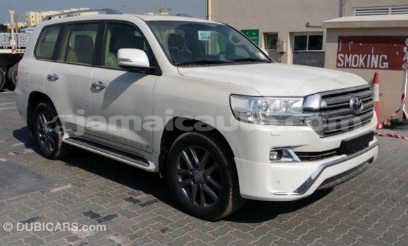 Buy Import Toyota Land Cruiser White Car in Import - Dubai in Clarendon Buy Import Toyota Land Cruiser White Car in Import - Dubai in Clarendon