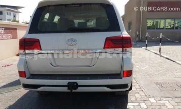 Buy Import Toyota Land Cruiser White Car in Import - Dubai in Clarendon Buy Import Toyota Land Cruiser White Car in Import - Dubai in Clarendon