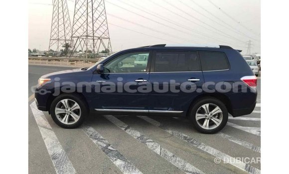 Acheter Import Voiture Toyota Highlander Bleu à Import - Dubai, Clarendon Acheter Import Voiture Toyota Highlander Bleu à Import - Dubai, Clarendon