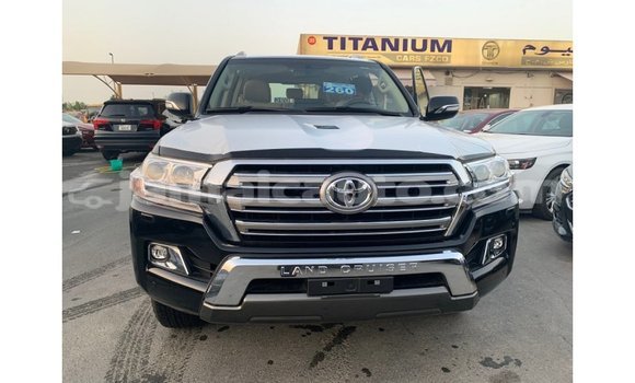 Buy Import Toyota Land Cruiser Black Car in Import - Dubai in Clarendon Buy Import Toyota Land Cruiser Black Car in Import - Dubai in Clarendon