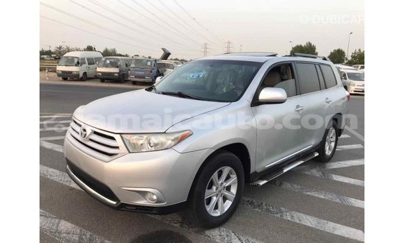 Buy Import Toyota Highlander Other Car in Import - Dubai in Clarendon Buy Import Toyota Highlander Other Car in Import - Dubai in Clarendon