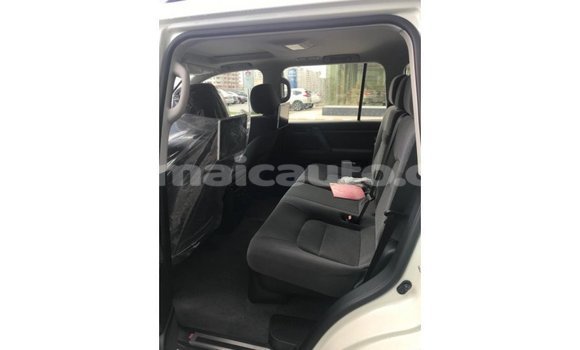 Buy Import Toyota Land Cruiser White Car in Import - Dubai in Clarendon Buy Import Toyota Land Cruiser White Car in Import - Dubai in Clarendon