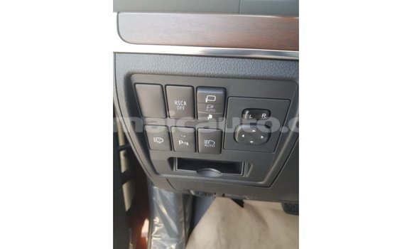Buy Import Toyota Land Cruiser Brown Car in Import - Dubai in Clarendon Buy Import Toyota Land Cruiser Brown Car in Import - Dubai in Clarendon