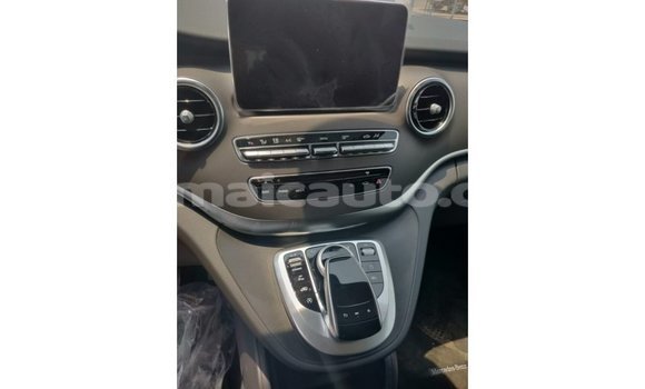 Buy Import Mercedes-Benz 250 Black Car in Import - Dubai in Clarendon Buy Import Mercedes-Benz 250 Black Car in Import - Dubai in Clarendon